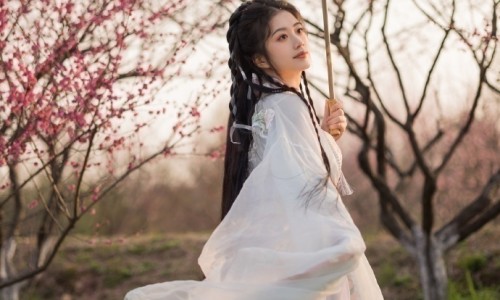 产后10个月手指头僵硬-产后手指关节变大、产后手指发胀发紧绷 -产后九个月手指头变形网
